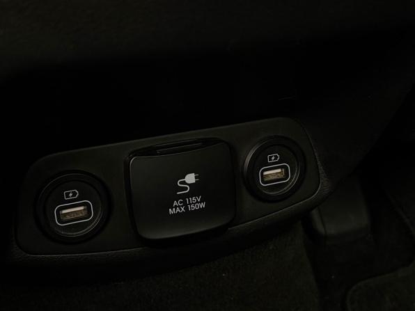 Hyundai Santa Fe IV Рестайлинг с пробегом 2021 года, цена 3 689 000 рублей, 44550 км, внедорожник, Автокод Объявления