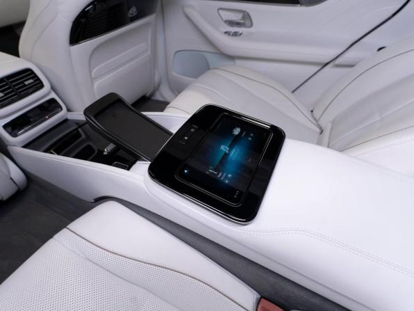 Mercedes-Benz Maybach GLS I с пробегом 2023 года, цена 25 700 000 рублей, 8944 км, внедорожник, Автокод Объявления