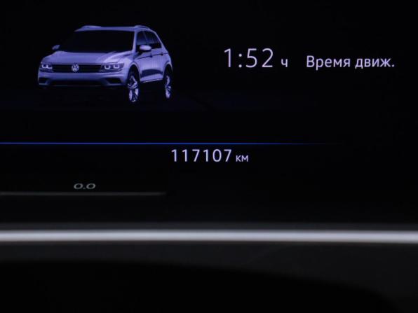 Volkswagen Tiguan II с пробегом 2018 года, цена 3 097 000 рублей, 117102 км, внедорожник, Автокод Объявления