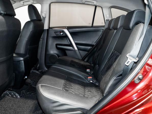 Toyota RAV4 IV (XA40) Рестайлинг с пробегом 2018 года, цена 2 480 000 рублей, 97600 км, внедорожник, Автокод Объявления