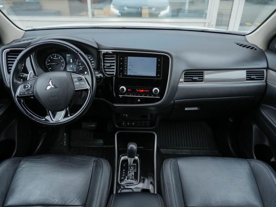 Mitsubishi Outlander III Рестайлинг 3 Новосибирск  - изображение 26