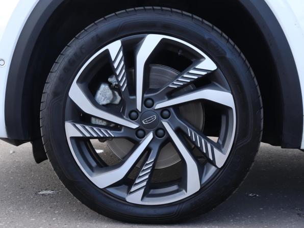 Geely Monjaro I с пробегом 2023 года, цена 3 170 000 рублей, 51215 км, внедорожник, Автокод Объявления