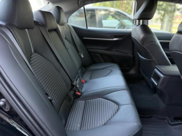 Toyota Camry VIII (XV70) Рестайлинг с пробегом 2021 года, цена 2 950 000 рублей, 42000 км, седан, Автокод Объявления
