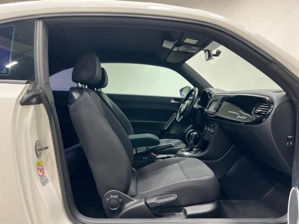 Volkswagen Beetle II (A5) с пробегом 2013 года, цена 1 269 000 рублей, 155464 км, хэтчбек, Автокод Объявления