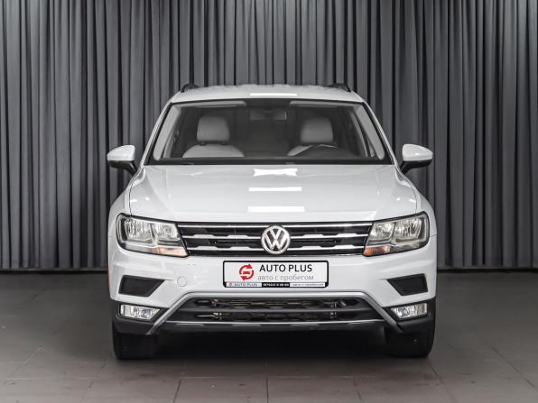 Volkswagen Tiguan II с пробегом 2017 года, цена 1 719 000 рублей, 162214 км, внедорожник, Автокод Объявления