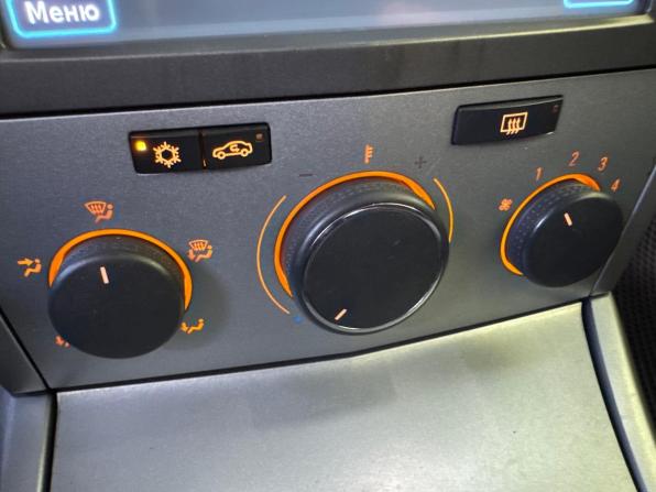 Opel Astra H Рестайлинг с пробегом 2010 года, цена 470 000 рублей, 266011 км, седан, Автокод Объявления