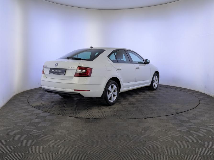 Skoda Octavia III (A7) Рестайлинг Москва  - изображение 5