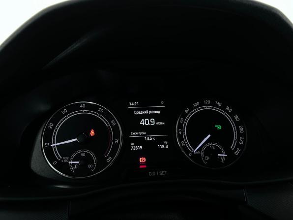 Skoda Rapid II с пробегом 2020 года, цена 1 599 000 рублей, 72614 км, лифтбек, Автокод Объявления