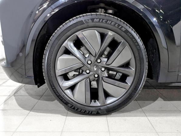 Li Auto (Lixiang) L9 I с пробегом 2024 года, цена 6 830 000 рублей, 56670 км, внедорожник, Автокод Объявления