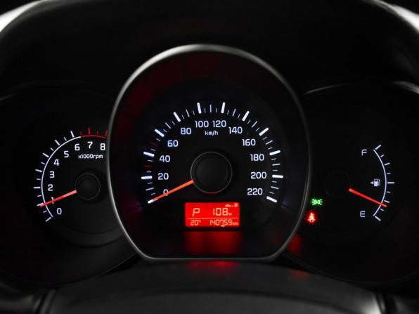 Kia Rio III Рестайлинг с пробегом 2016 года, цена 949 000 рублей, 140758 км, седан, Автокод Объявления