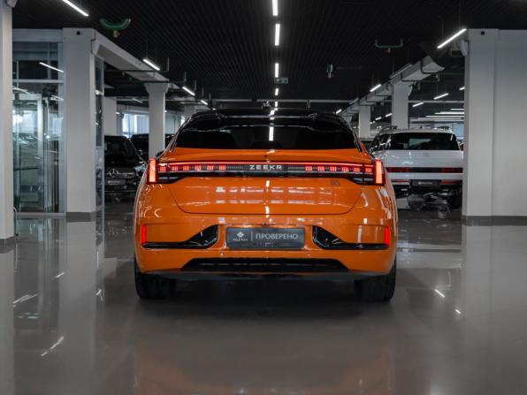 Zeekr 001 I с пробегом 2023 года, цена 5 840 000 рублей, 7366 км, хэтчбек, Автокод Объявления