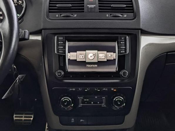 Skoda Yeti I Рестайлинг с пробегом 2015 года, цена 1 590 000 рублей, 67846 км, внедорожник, Автокод Объявления