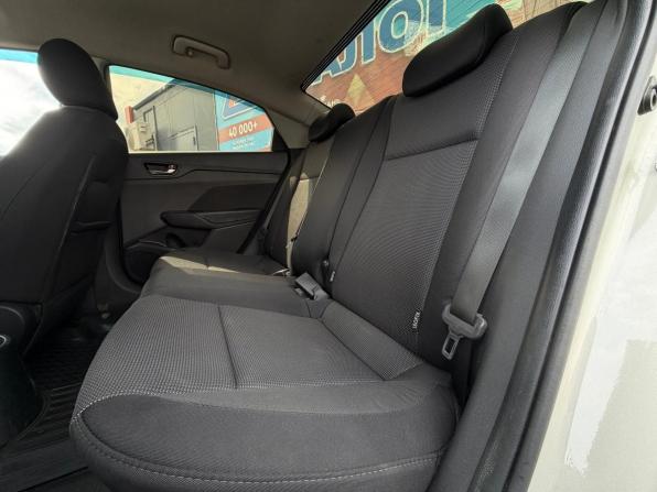 Hyundai Solaris II с пробегом 2018 года, цена 1 280 000 рублей, 150036 км, седан, Автокод Объявления