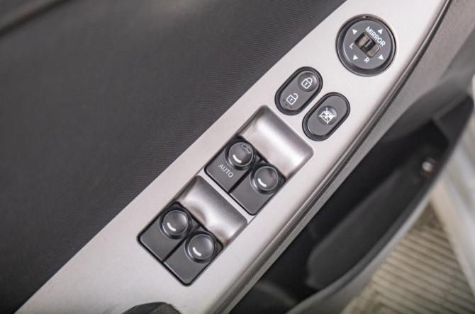 Hyundai Solaris I Рестайлинг с пробегом 2016 года, цена 1 189 000 рублей, 115000 км, седан, Автокод Объявления