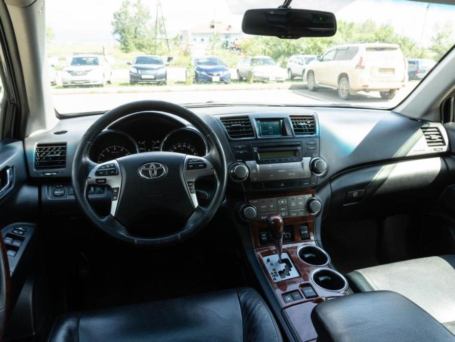 Toyota Highlander II (XU40) Рестайлинг Улан-Удэ  - изображение 11