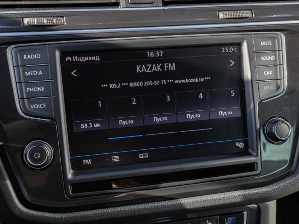 Volkswagen Tiguan II с пробегом 2017 года, цена 2 568 000 рублей, 153939 км, внедорожник, Автокод Объявления