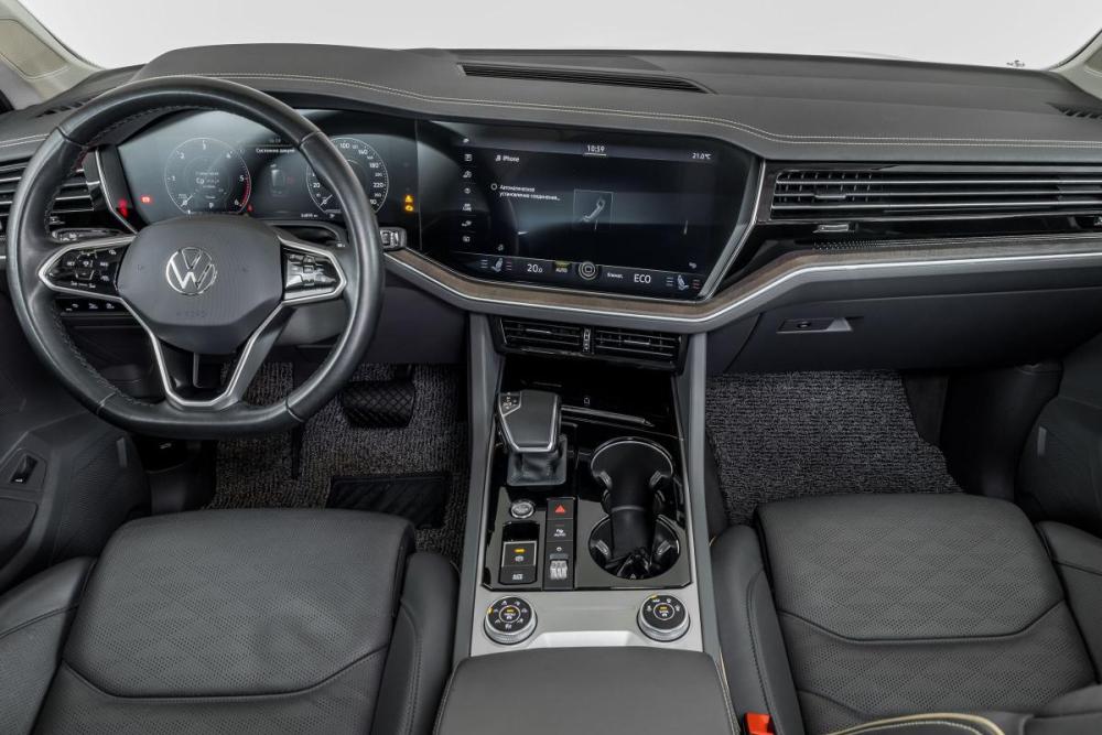 Volkswagen Touareg III Казань  - изображение 10
