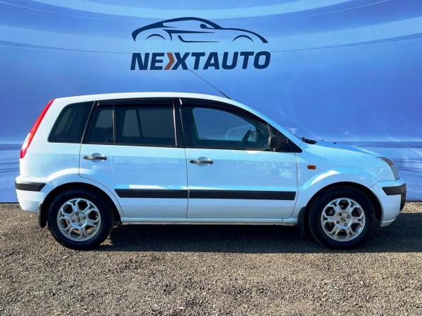 Ford Fusion I Рестайлинг с пробегом 2008 года, цена 433 600 рублей, 218000 км, хэтчбек, Автокод Объявления