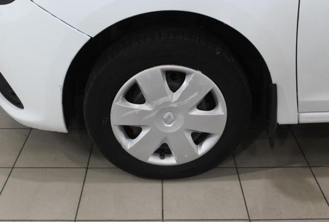 Renault Logan II с пробегом 2016 года, цена 520 000 рублей, 371984 км, седан, Автокод Объявления