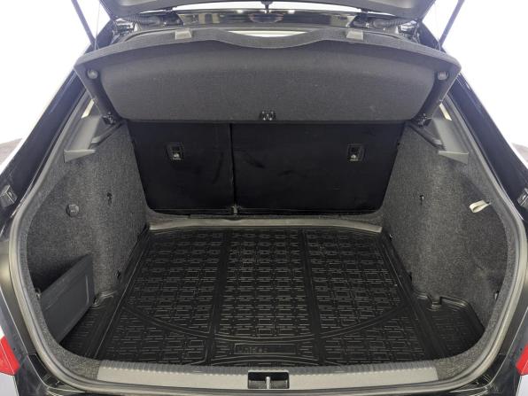 Skoda Octavia III (A7) Рестайлинг с пробегом 2019 года, цена 1 880 000 рублей, 101838 км, лифтбек, Автокод Объявления