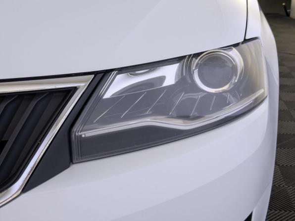 Skoda Rapid I Рестайлинг с пробегом 2018 года, цена 1 310 000 рублей, 117253 км, лифтбек, Автокод Объявления