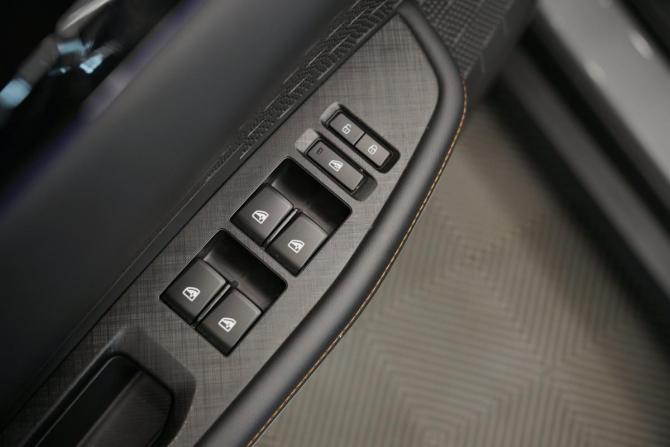 Changan UNI-V I с пробегом 2024 года, цена 2 470 000 рублей, 31000 км, лифтбек, Автокод Объявления