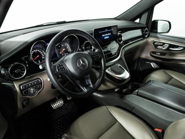 Mercedes-Benz V-Класс III (W447) Рестайлинг с пробегом 2022 года, цена 7 359 300 рублей, 71601 км, минивэн, Автокод Объявления