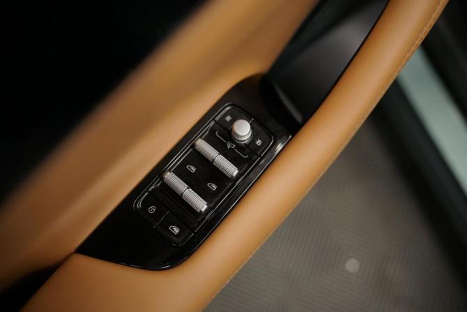 Geely Boyue L II с пробегом 2025 года, цена 2 988 000 рублей, 24100 км, внедорожник, Автокод Объявления