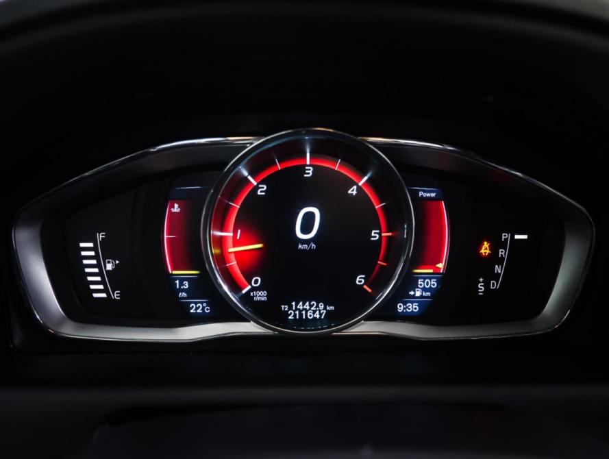 Volvo XC60 I Рестайлинг Москва  - изображение 17