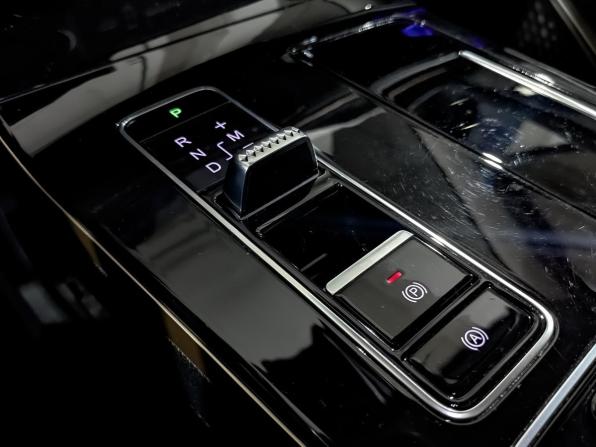 Exeed LX I Рестайлинг с пробегом 2022 года, цена 1 790 000 рублей, 67722 км, внедорожник, Автокод Объявления