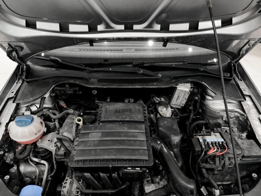 Volkswagen Polo V Рестайлинг Казань  - изображение 11