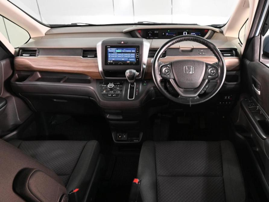Honda Freed II Рестайлинг Ростов-на-Дону  - изображение 6