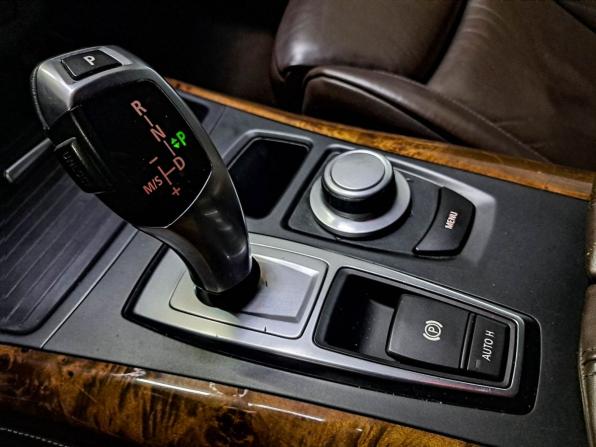 BMW X5 II (E70) с пробегом 2009 года, цена 1 690 000 рублей, 296800 км, внедорожник, Автокод Объявления