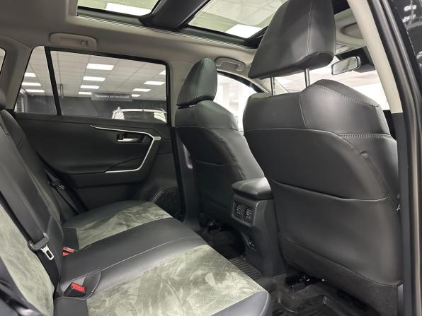 Toyota RAV4 V (XA50) с пробегом 2023 года, цена 3 499 000 рублей, 24300 км, внедорожник, Автокод Объявления