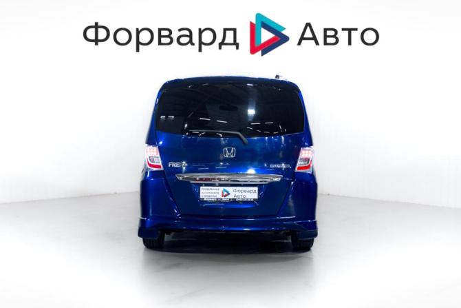 Honda Freed I Рестайлинг с пробегом 2013 года, цена 1 099 000 рублей, 202831 км, компактвэн, Автокод Объявления