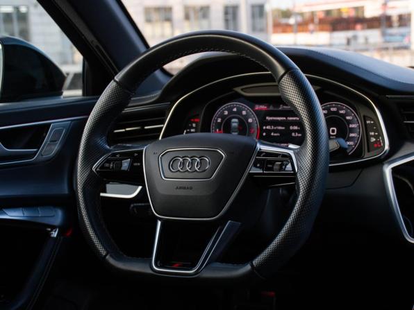 Audi A6 V (C8) с пробегом 2022 года, цена 5 398 000 рублей, 68990 км, седан, Автокод Объявления