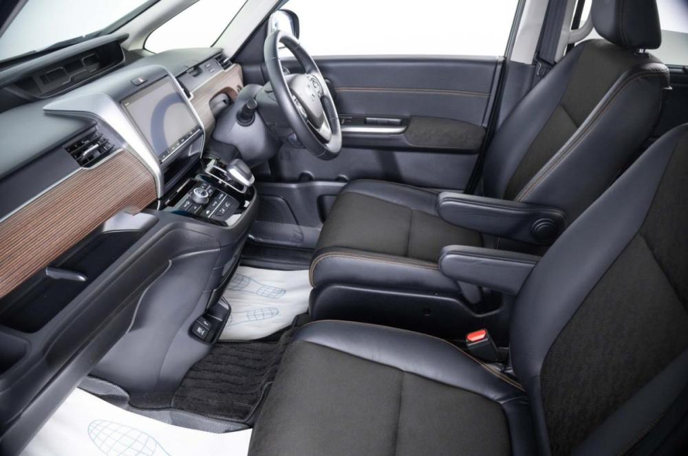 Honda Freed II Рестайлинг Пермь  - изображение 12