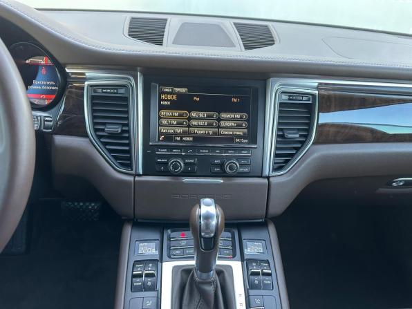 Porsche Macan I с пробегом 2015 года, цена 2 920 000 рублей, 132379 км, внедорожник, Автокод Объявления