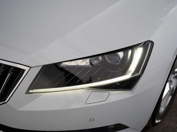 Skoda Superb III с пробегом 2016 года, цена 2 130 000 рублей, 109929 км, лифтбек, Автокод Объявления