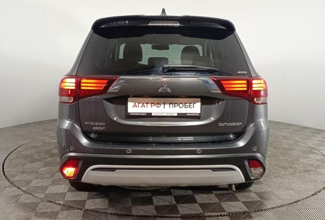 Mitsubishi Outlander III Рестайлинг 3 с пробегом 2019 года, цена 2 700 000 рублей, 92857 км, внедорожник, Автокод Объявления