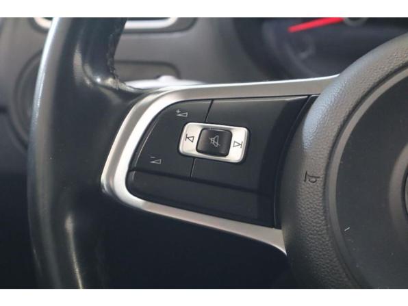 Volkswagen Polo V Рестайлинг с пробегом 2019 года, цена 1 109 600 рублей, 166439 км, седан, Автокод Объявления