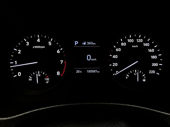 Hyundai Solaris II с пробегом 2019 года, цена 1 400 000 рублей, 100587 км, седан, Автокод Объявления