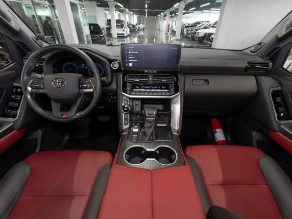 Toyota Land Cruiser 300 Series с пробегом 2025 года, цена 14 200 000 рублей, 50 км, внедорожник, Автокод Объявления