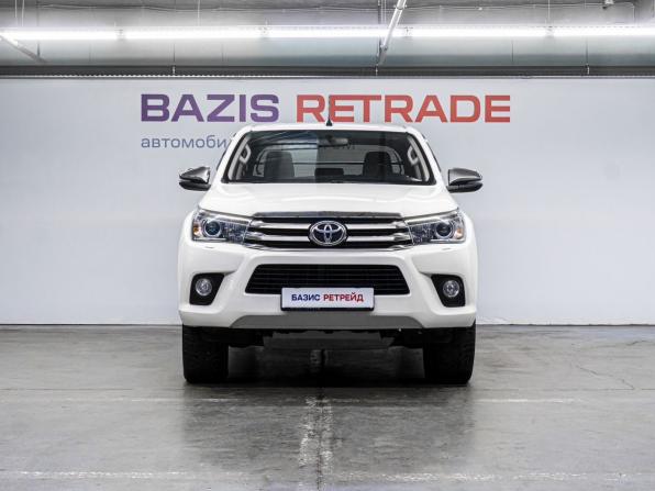 Toyota Hilux VIII с пробегом 2020 года, цена 4 550 000 рублей, 195455 км, пикап, Автокод Объявления