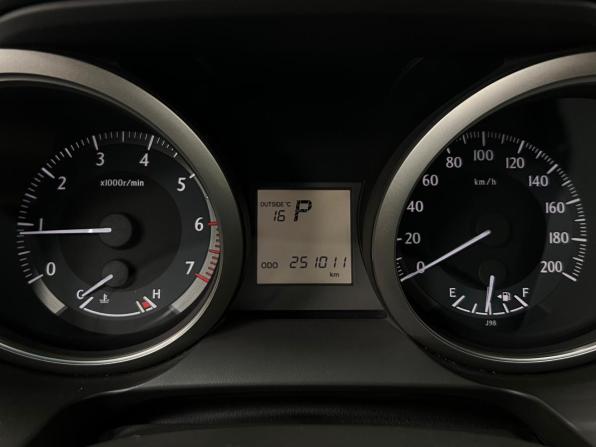 Toyota Land Cruiser Prado 150 Series с пробегом 2009 года, цена 2 590 000 рублей, 251000 км, внедорожник, Автокод Объявления