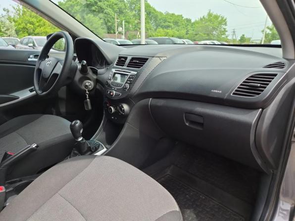 Hyundai Solaris I с пробегом 2012 года, цена 670 000 рублей, 162276 км, седан, Автокод Объявления