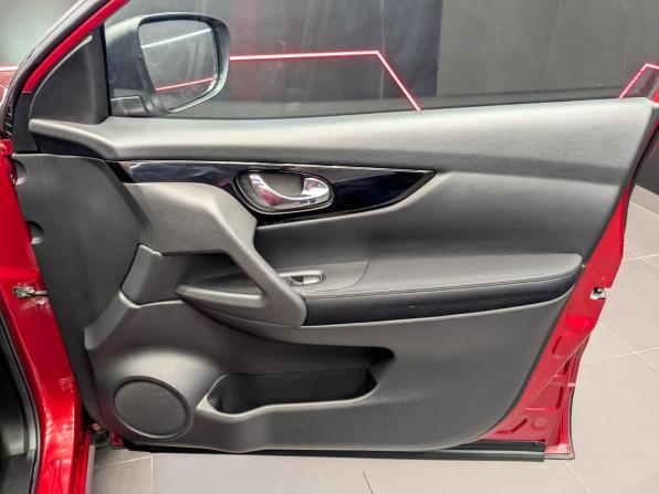 Nissan Qashqai II с пробегом 2018 года, цена 1 640 000 рублей, 78872 км, внедорожник, Автокод Объявления