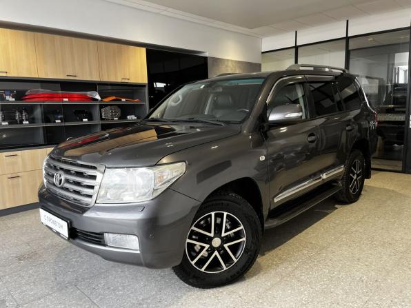 Toyota Land Cruiser 200 Series с пробегом 2011 года, цена 2 630 000 рублей, 270000 км, внедорожник, Автокод Объявления