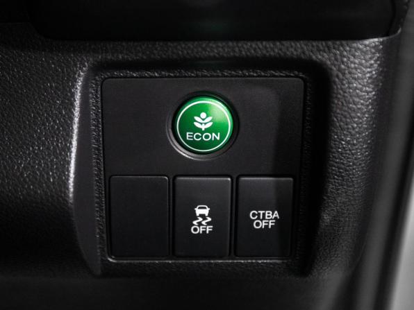 Honda Vezel I с пробегом 2014 года, цена 1 800 000 рублей, 40312 км, внедорожник, Автокод Объявления