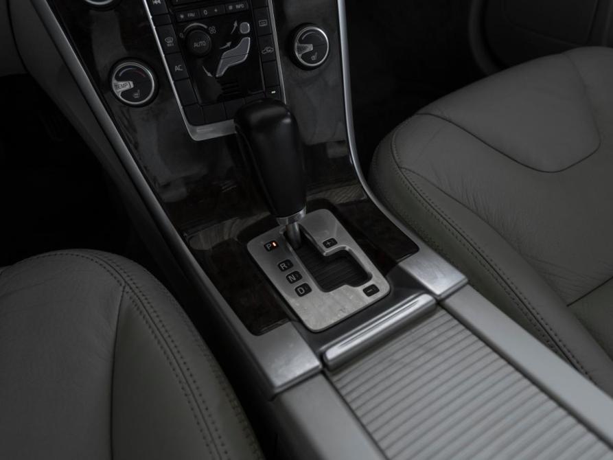 Volvo XC60 I Москва  - изображение 13